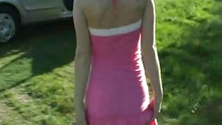 एरिन स्टोन blowjob देत आणि तिच्या मांजर मिशनरी fucked मिळत