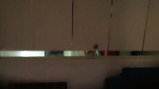 सेक्‍ट्रॅक्टिव्ह रेडहेड एमआयएलएफ गीना गेन ही पोक्ड हार्ड डॉगी स्टाईल आहे