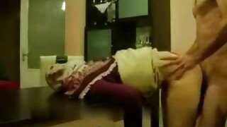 ब्लॅक व्हेल सुब्रिना तिची प्रतिभा दाखवत हार्ड डिक चोखते